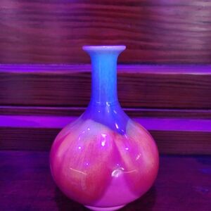 Elegant Rainbow Norleans Bud Vase